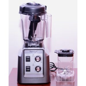 Signature 1800W Blender